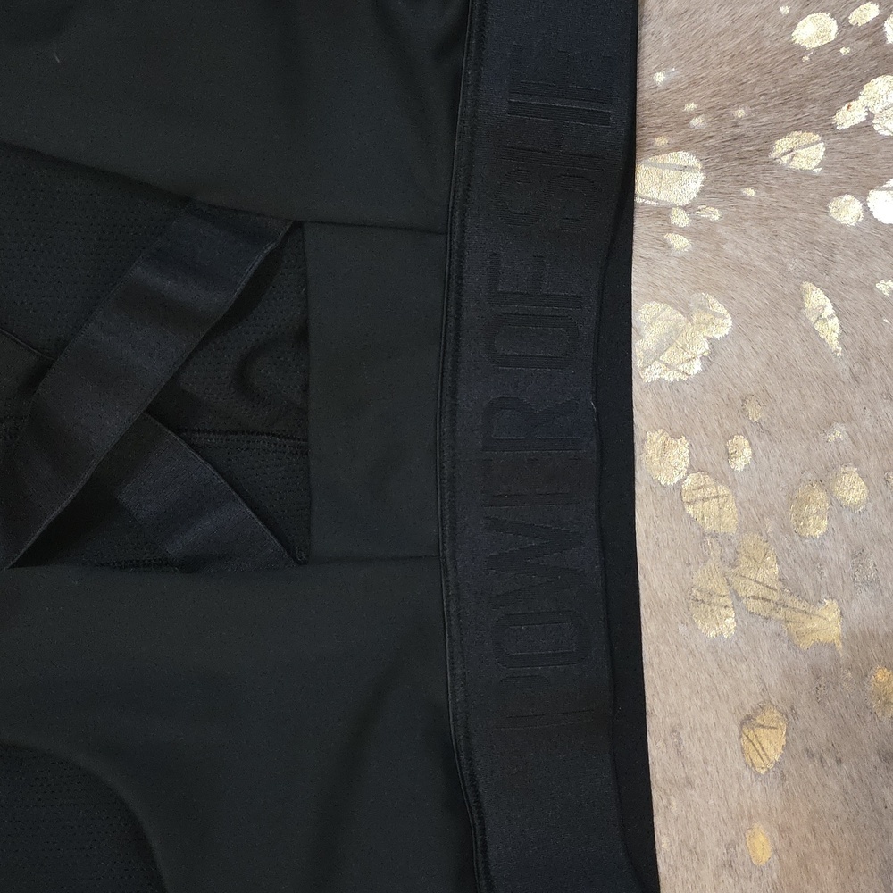 Athleta Power of She Sports Bra - Picture 3 of 6
